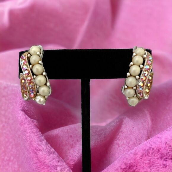 LEDO AB Pink Crystal Earrings Beaded White Washed Metal Vintage Clip On Sparkly. - Picture 9 of 16